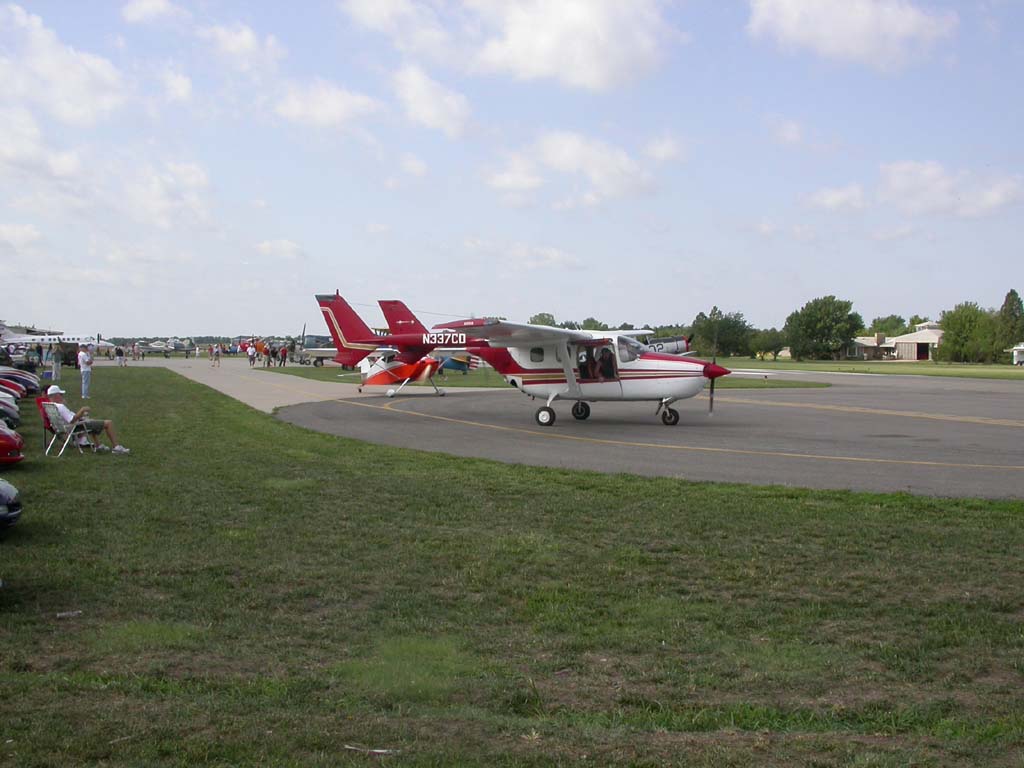 2011_06_25_Benton_Fly-In_041