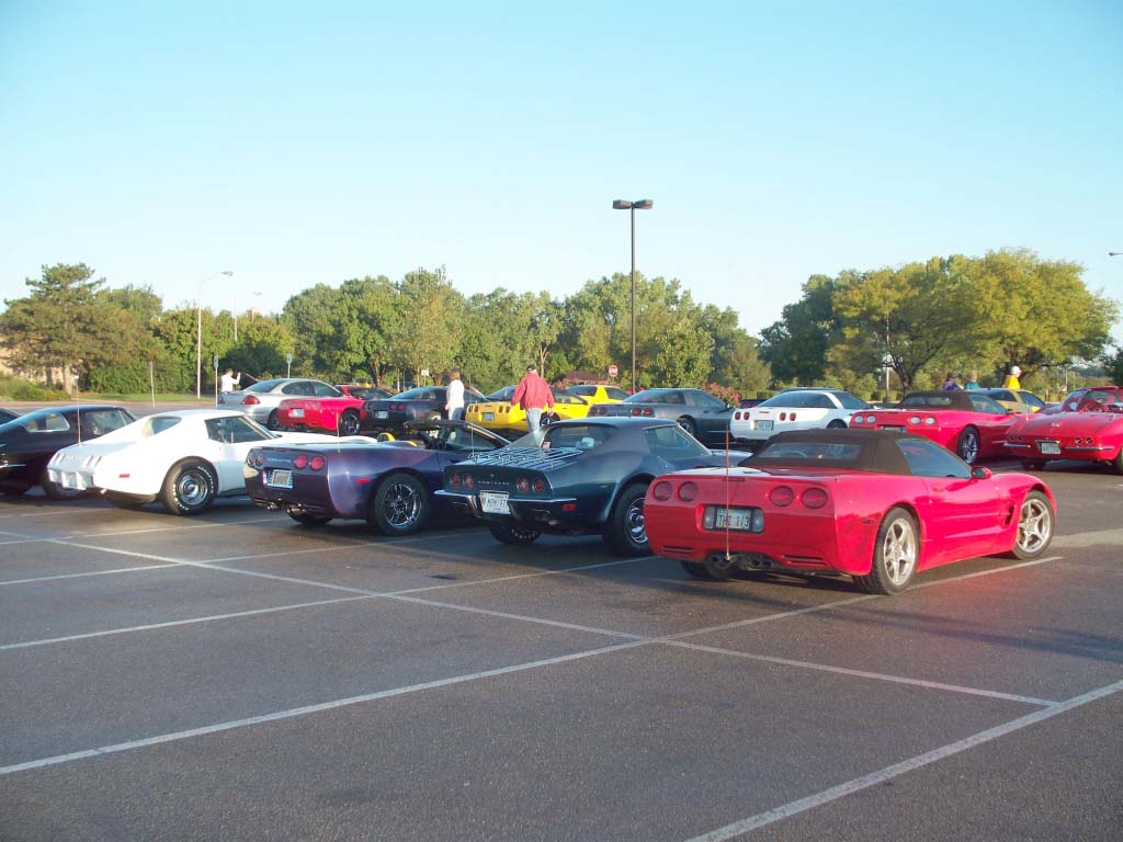 Lake_Point_Corvette_Show013