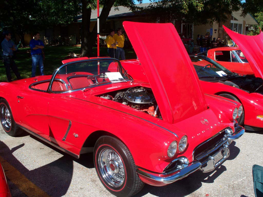 Lake_Point_Corvette_Show093